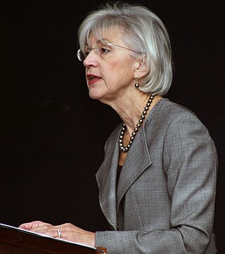 <span class="mw-page-title-main">Beverley McLachlin</span> Chief Justice of Canada from 2000 to 2017