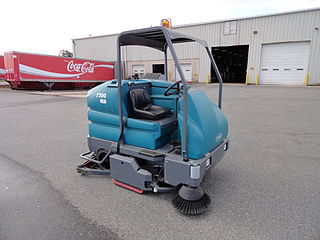 <span class="mw-page-title-main">Floor scrubber</span> Floor cleaning device