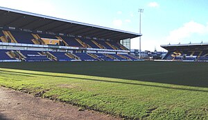 Der West Stand im Februar 2014