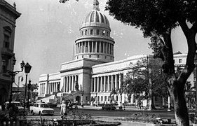 Paseo de Martí, Capitolio Nacional. Fortepan 61489.jpg