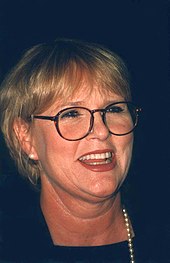 Sharon Gless -- Best Actress in a Television Series, Drama winner Sharon Gless 1998.jpg