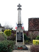 Le monument aux morts.