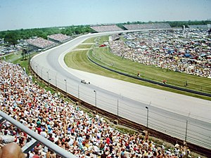 Danny Sullivan makes his time trial run 1988Indy500timetrials.jpg