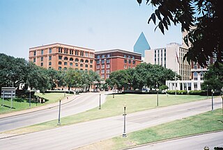 <span class="mw-page-title-main">Dealey Plaza</span> Dallas, Texas, U.S. historic place