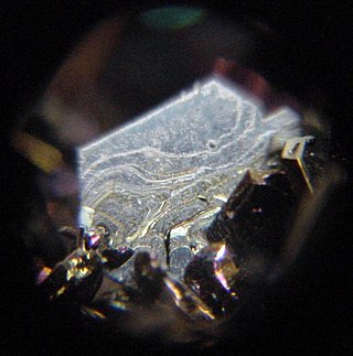 <span class="mw-page-title-main">Moissanite</span> Silicon carbide mineral