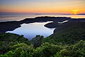 Pôr do sol nos lagos de Mljet