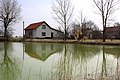 Čeština: Rybník v Újezdci u Mělníka English: A pond in Újezdec, Czech Republic