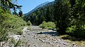 Eschenlaine im Eschenlainetal. Im Hintergrund der Simetsberg