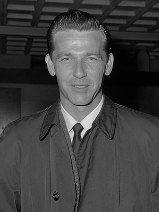 <span class="mw-page-title-main">Floyd Cramer</span> American pianist (1933–1997)