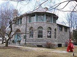 Hotchkiss Memorial Library