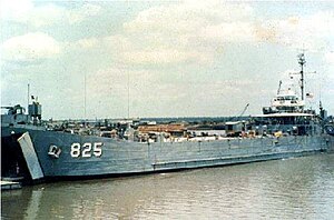 LST-825.jpg