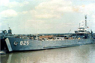 USS <i>Hickman County</i> (LST-825)