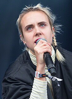 <span class="mw-page-title-main">MØ</span> Danish singer (born 1988)