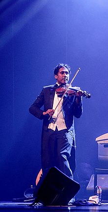 Dinesh Subasinghe at the 'Devraka Tharu' Concert 2018 at the Nelumpokuna Theater