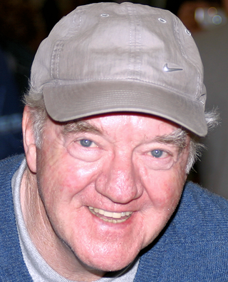 <span class="mw-page-title-main">Richard Herd</span> American actor (1932–2020)