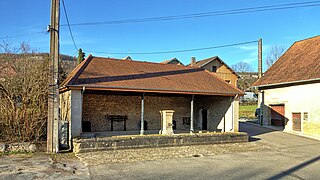 Le lavoir de Scey-en-Varais.