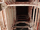 Interior of Tōdai-ji's Nandaimon. Visible the beams connecting to the tokyō