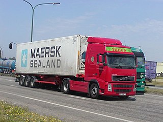 <span class="mw-page-title-main">Refrigerated container</span>