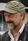 Xander Berkeley made his first appearance as Gregory in this episode. Xander Berkeley 2016.jpg