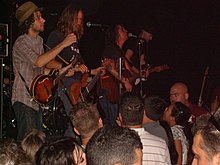 Blind Melon live in New York, 2008 (L-R: Christopher Thorn, Brad Smith, Travis Warren, Rogers Stevens) Blind melon.jpg