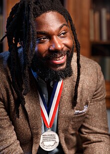 Jason Reynolds (49395922668).jpg