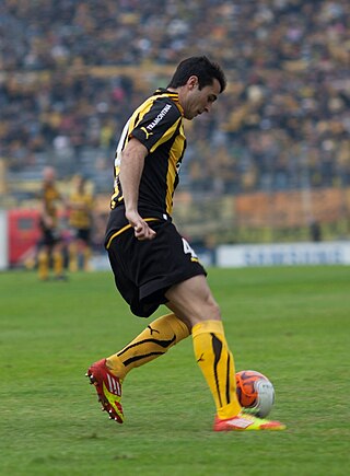 <span class="mw-page-title-main">Alejandro González (Uruguayan footballer)</span> Uruguayan footballer (born 1988)