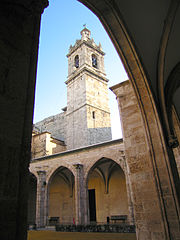 Claustre Gòtic del Convent del Carme.