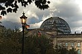 Kuppel von Scheidemannstraße aus, abends