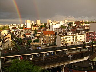 Double arcs-en-ciel au-dessus de la gare de Vanves — Malakoff, dans les Hauts-de-Seine. (définition réelle 3 264 × 2 448)