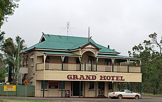 <span class="mw-page-title-main">Wooroolin, Queensland</span> Town in Queensland, Australia