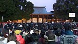 元日の初詣 拝殿前（2012年1月撮影）