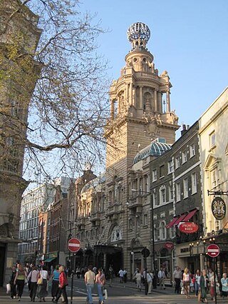 <span class="mw-page-title-main">St Martin's Lane</span> Street in the City of Westminster, London