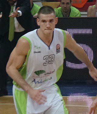 <span class="mw-page-title-main">Nik Caner-Medley</span> Azerbaijani-American basketball player