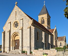 The church in Saint-Bonnet-de-Vieille-Vigne