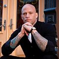 Ami James geboren op 6 april 1972