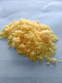 Potassium tetracyanonickelate.jpg