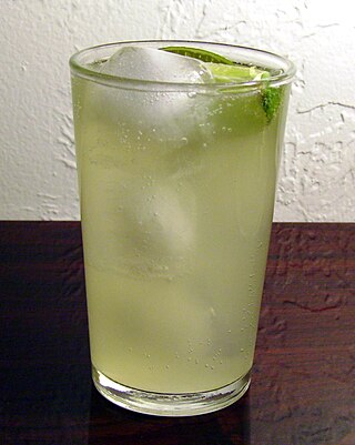 <span class="mw-page-title-main">Paloma (cocktail)</span> Tequila-based cocktail