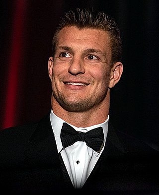 <span class="mw-page-title-main">Rob Gronkowski</span> American football player (born 1989)