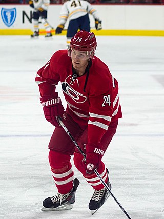 <span class="mw-page-title-main">Brad Malone</span> Canadian ice hockey player (born 1989)