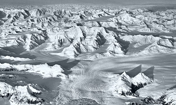 Columbia Peak and Mt. Defiant (centered) with Great Nunatak in lower right. (from south)