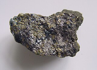 <span class="mw-page-title-main">Digenite</span> Copper sulfide mineral