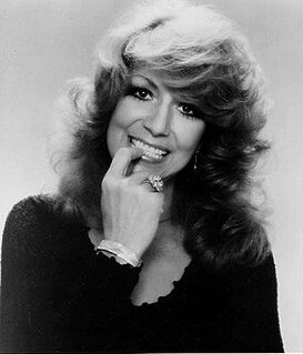 Dottie West American country musician (1932–1991)