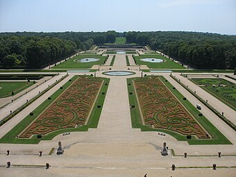 Gardens at Vaux-le-Vicomte, France, by André Le Nôtre, 1657–1661[153]