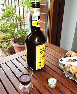 <span class="mw-page-title-main">Ratafia</span> Alcoholic beverages