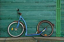 Kickbike in Heligoland Tretroller auf Helgoland.JPG