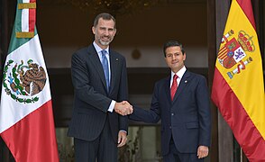 King Felipe VI and President Enrique Peña Nieto in Mexico City, 2015.