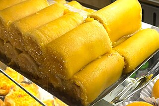 <span class="mw-page-title-main">Torta de Azeitão</span> Portuguese sponge cake roll