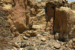 Chaco-Prehistoric-stairway.jpg