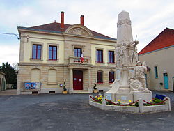 Skyline of Lacroix-sur-Meuse