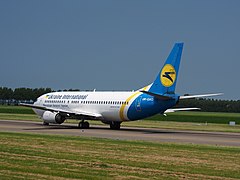 UR-GAO Ukraine International Airlines Boeing 737-4Z9 - cn 25147 pic5.JPG